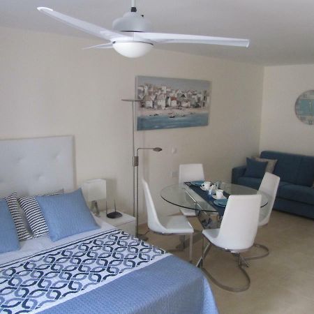 Los Cristianos Studio, Modern, Spacious, Pool,Wifi Arona  Esterno foto