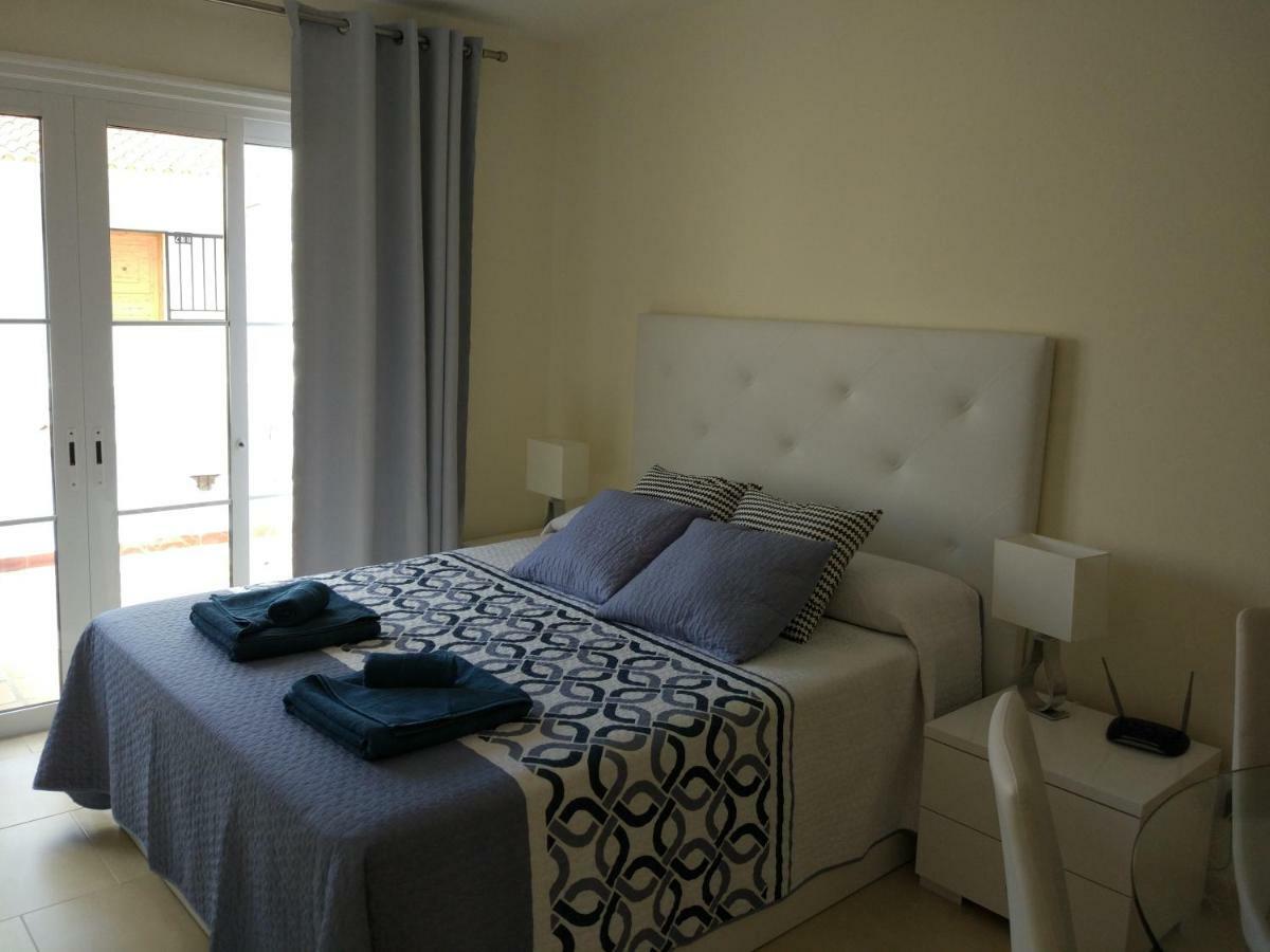 Appartamento Los Cristianos Studio, Modern, Spacious, Pool,Wifi Arona  Esterno foto